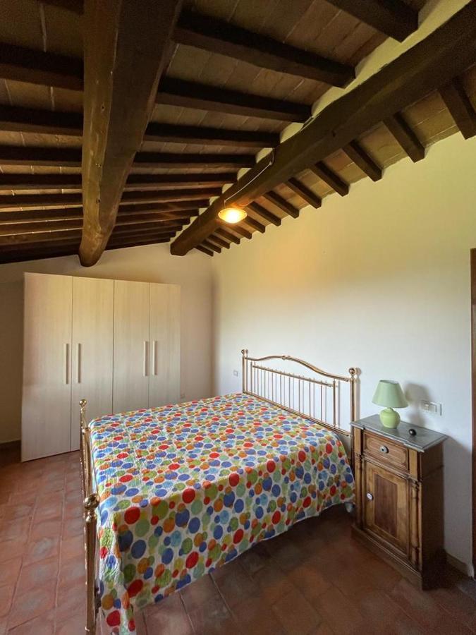 Casa Di Campagna In Collina Tatti Экстерьер фото